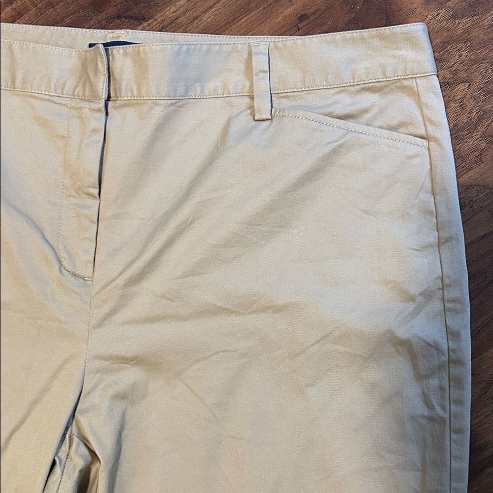Lands’ End Women’s Size 18 Mid Rise Slim Leg Chino Khaki Pant - Picture 2 of 7